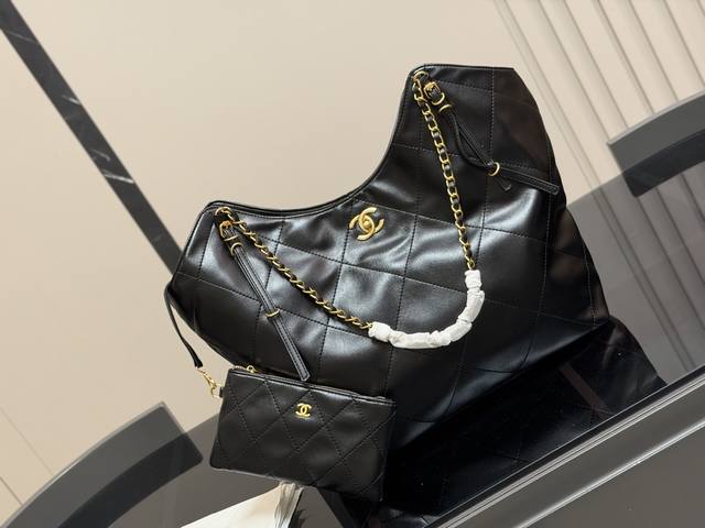 G-Dragon's (G-Dragon's) same style oversized tote bag 25S Chanel Maxi super larg