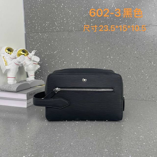 Authentic New Arrival: High-end men's casual clutch bag, same style as in boutiq