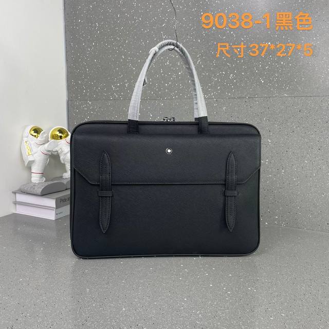 Original Goods, Authentic New Arrival: High-end men's casual briefcase, same sty