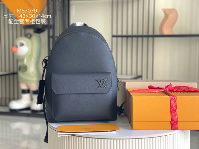 163 Premium chip with full packaging. Premium all-steel hardware, original leath