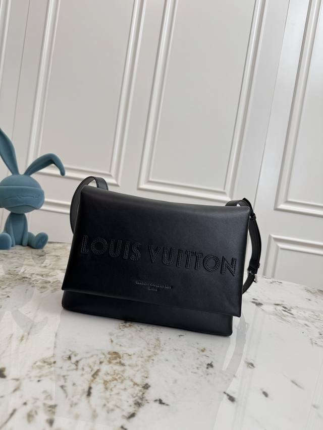 Original Factory Top-Tier Replica 163 Dynamic Chip M12988 This Shopper medium-s