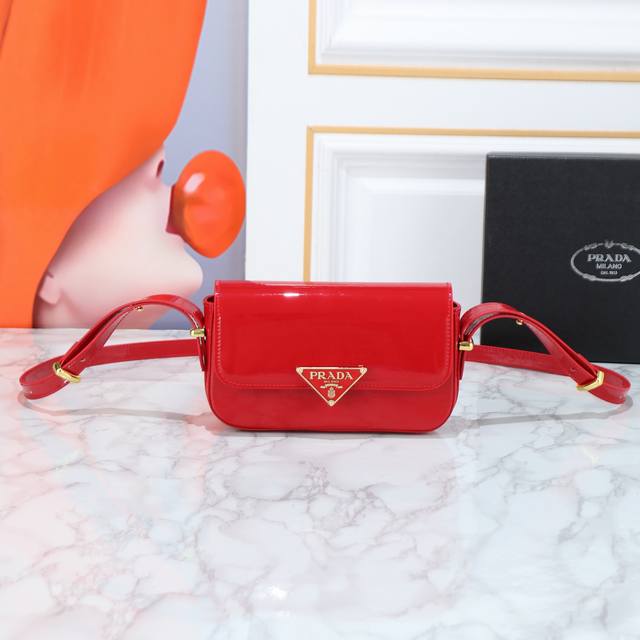 Restocked Patent Leather Stewardess Bag This retro yet sophisticated bag is love