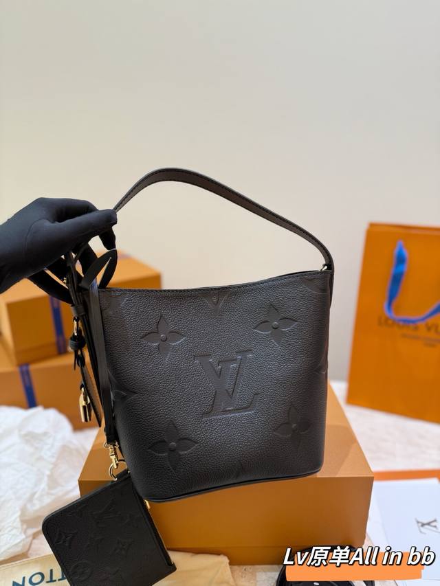 Top-quality original cowhide All In BB Bucket Bag] Embossed This All In BB bucke