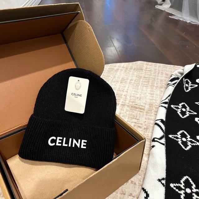 High-quality original tag Celine beanie/knit hat. I would call it a miracle hat