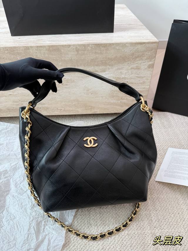Replica Chanel 26C Hobo Bag Chanel 2025 26 Cruise Collection suede Hobo bag, cla
