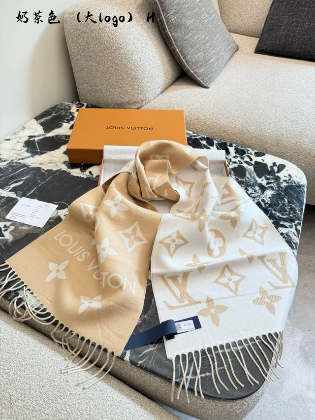 LV Wool Reversible Scarf in Milk Tea Color~ Milk tea color is currently the most