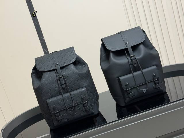 Embossed Plain Texture Latest LV Backpack Ultra-high Definition Hardware Logo, D