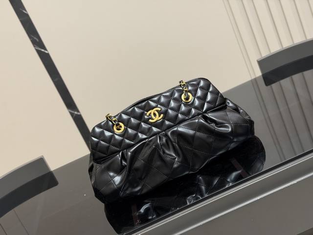 Chanel Chain Tote Bag - Vintage and Elegant. This Chanel chain tote bag exudes v